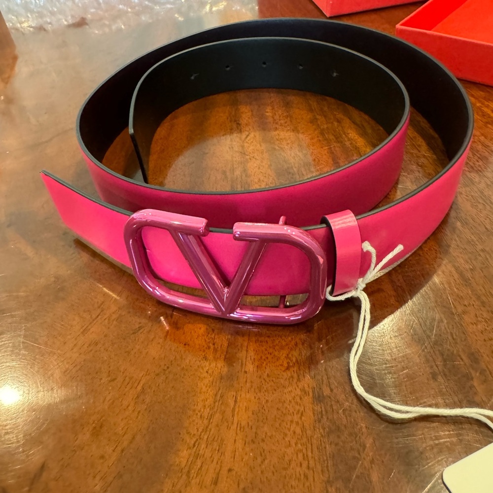 Valentino VLogo Calfskin Pink PP NWT